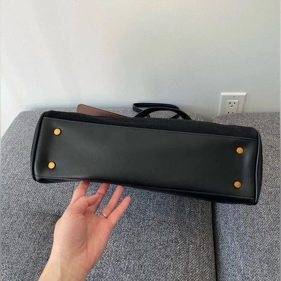 Ladies faux suede handbag - Picture 7 of 13